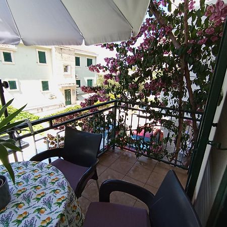 Family Apartments Leona Makarska Kültér fotó
