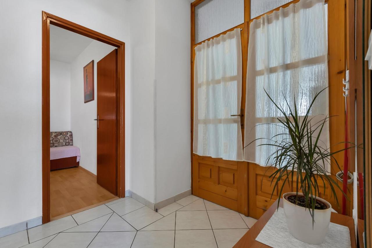 Family Apartments Leona Makarska Kültér fotó