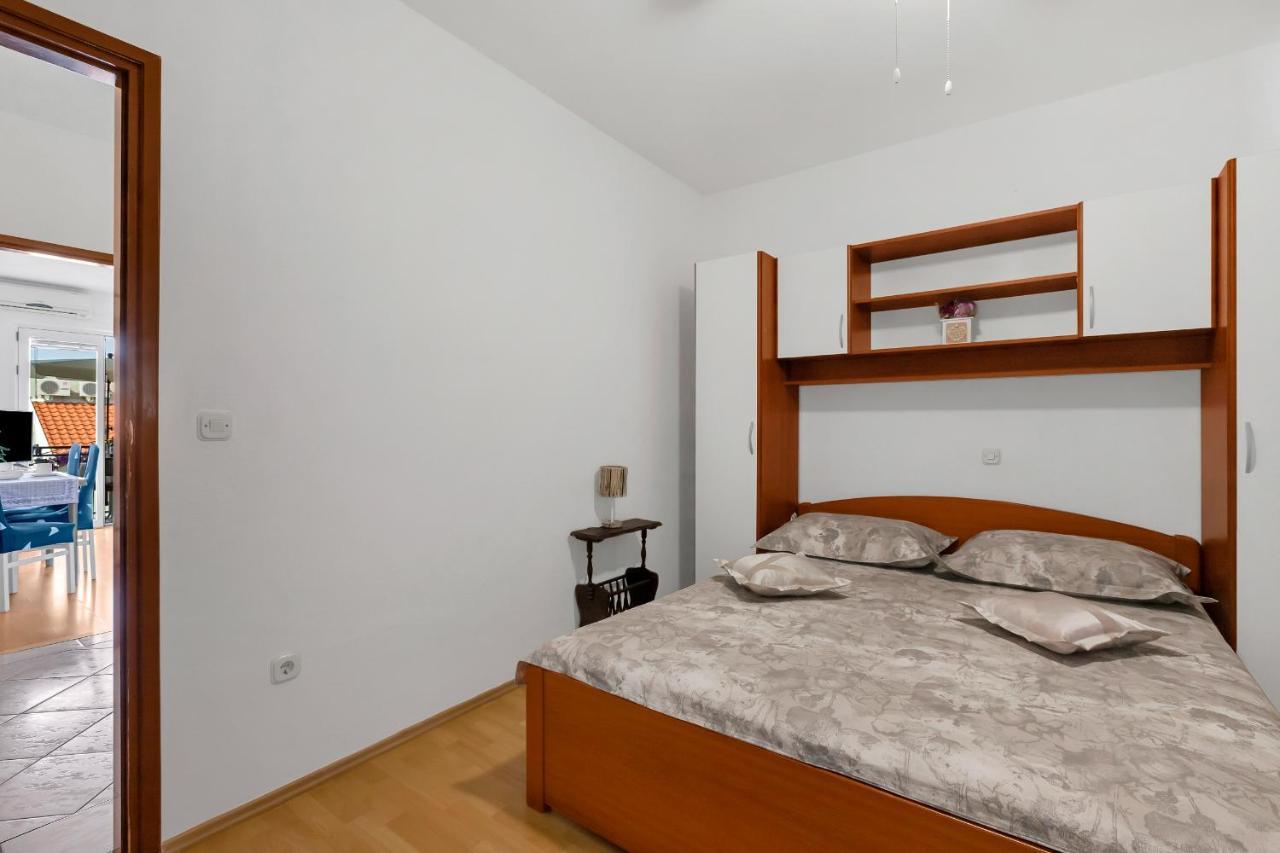 Family Apartments Leona Makarska Kültér fotó