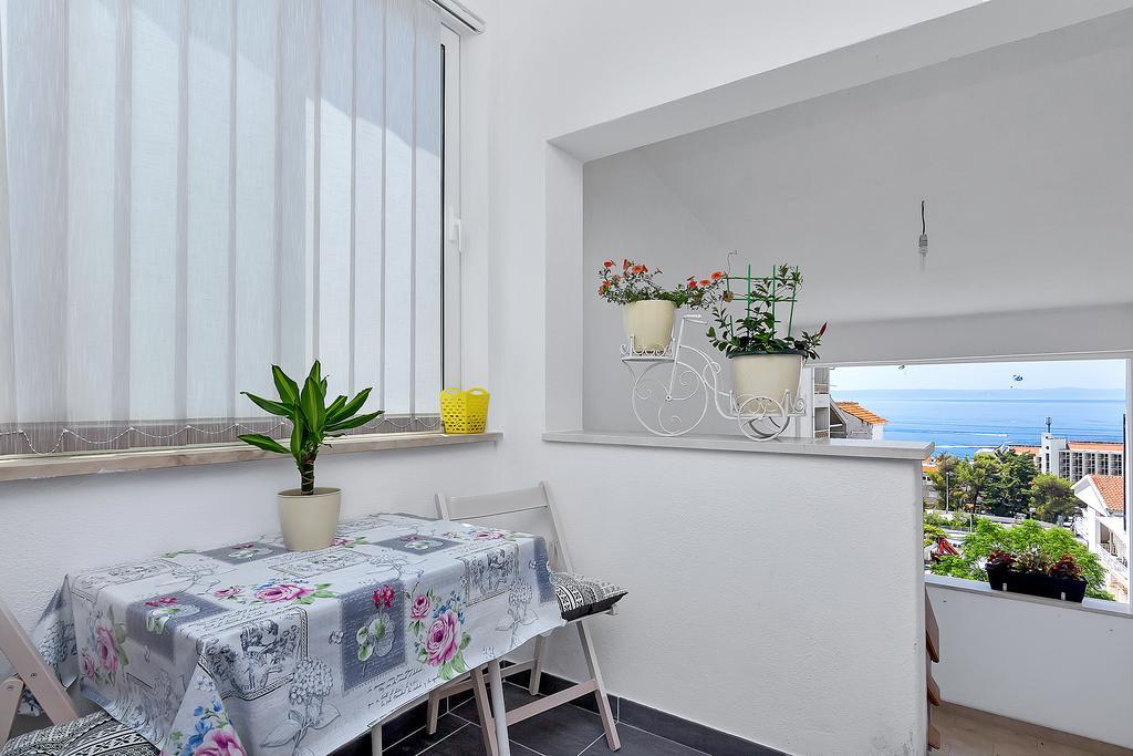 Family Apartments Leona Makarska Kültér fotó