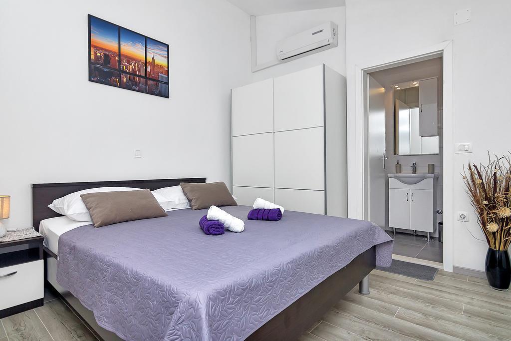 Family Apartments Leona Makarska Kültér fotó