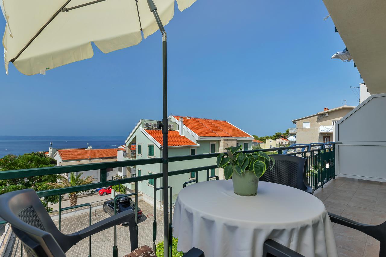 Family Apartments Leona Makarska Kültér fotó