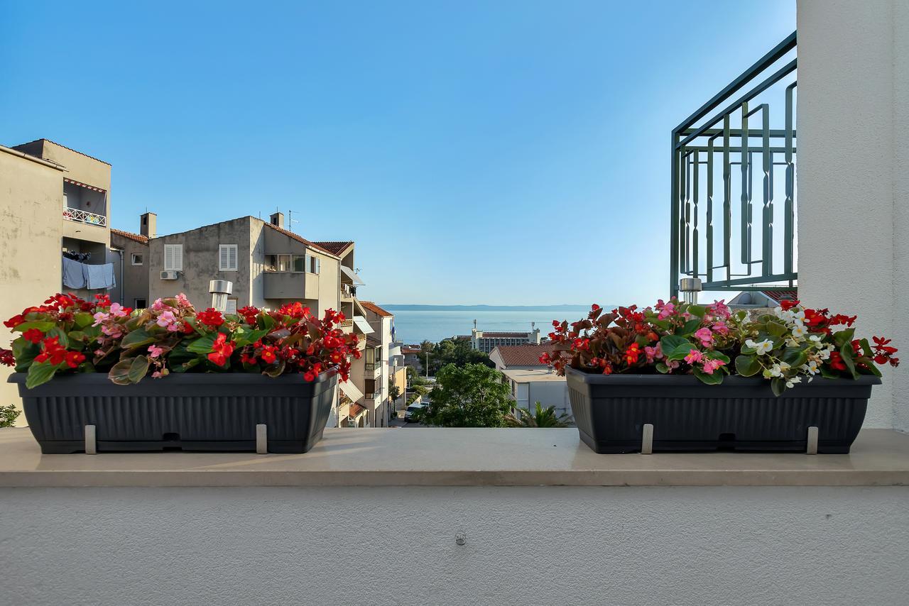 Family Apartments Leona Makarska Kültér fotó
